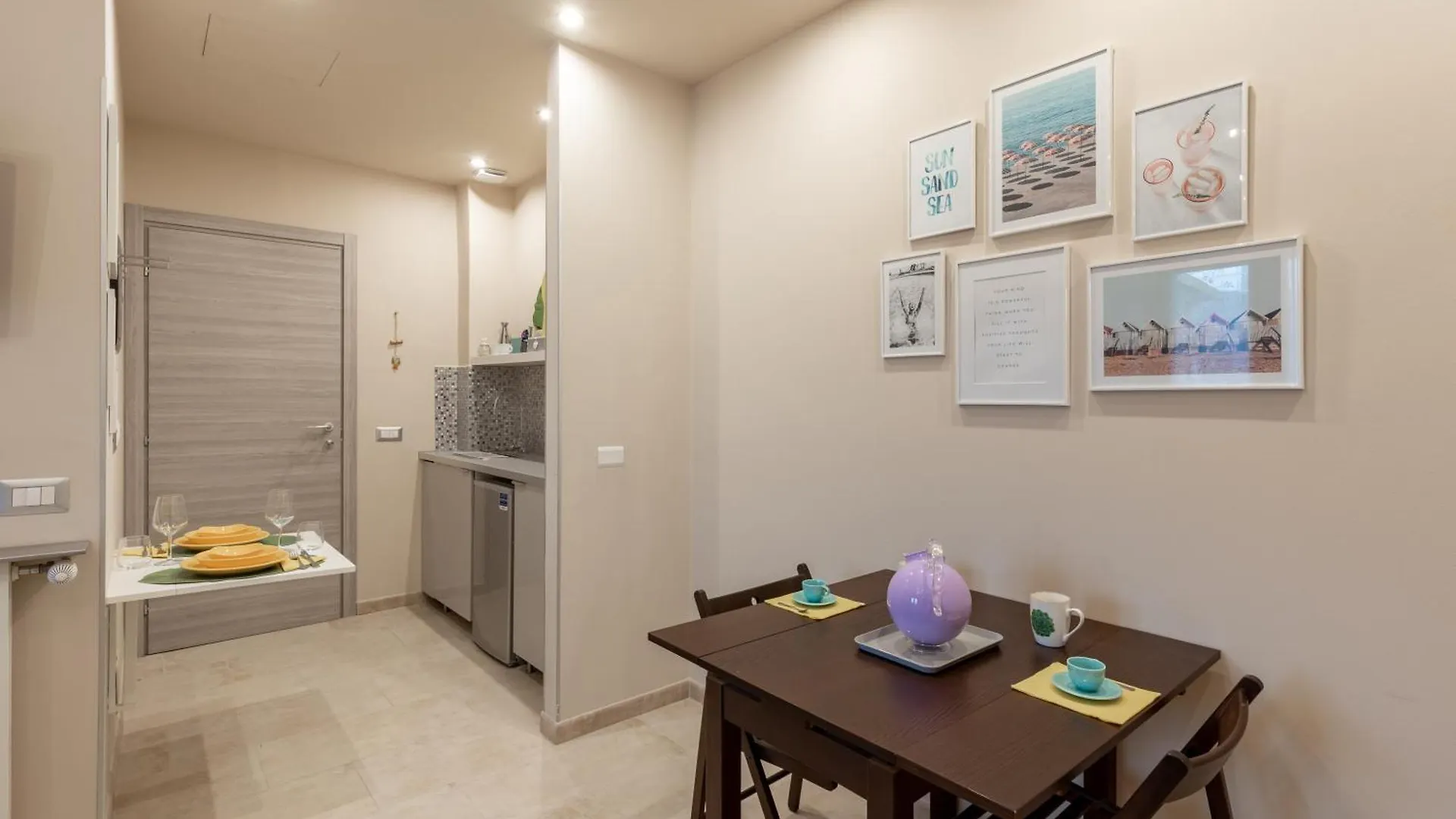 Joivy Cerisola Lovely Studios In Rapallo Italy
