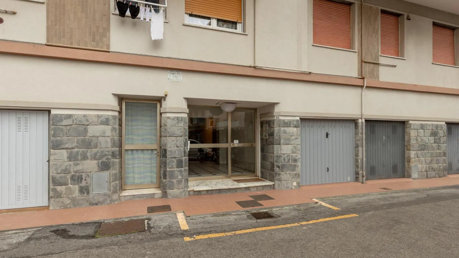 Joivy Cerisola Lovely Studios In Rapallo 0*,  Italien
