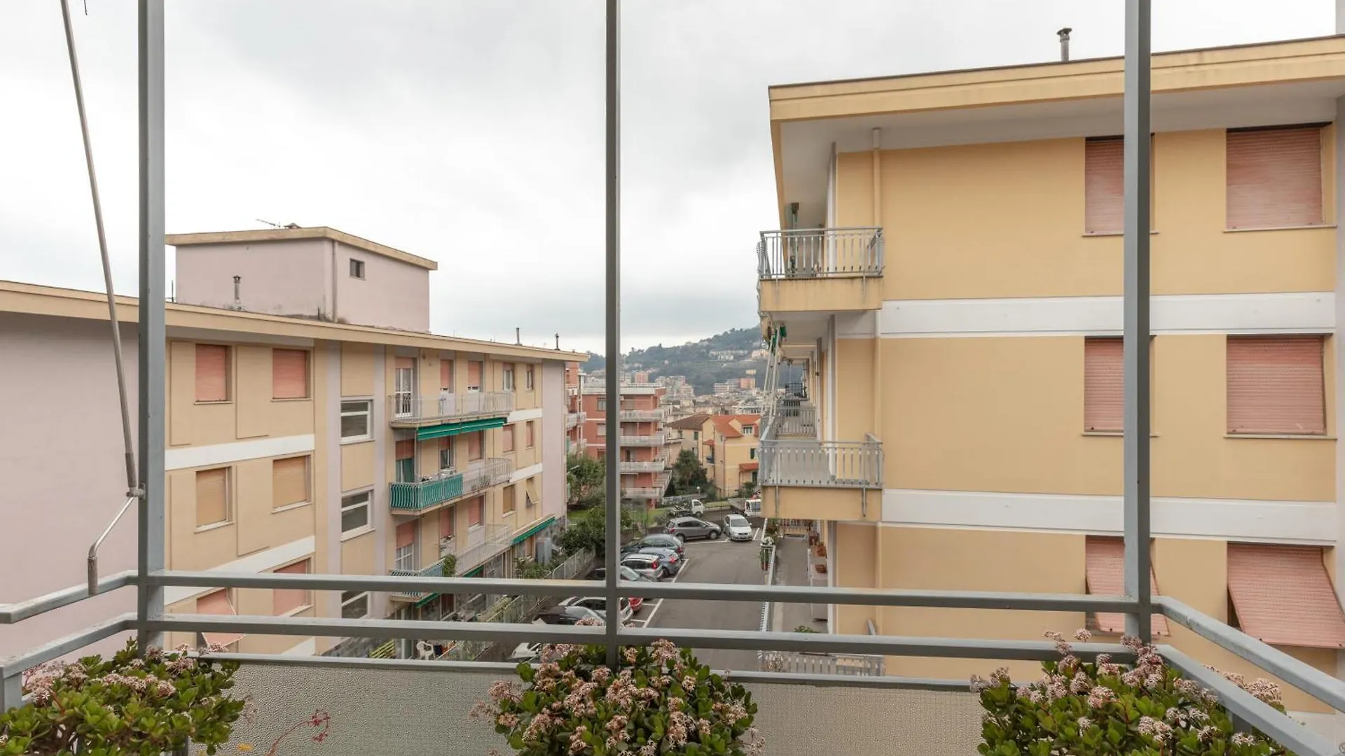 Joivy Cerisola Lovely Studios In Rapallo Apartment