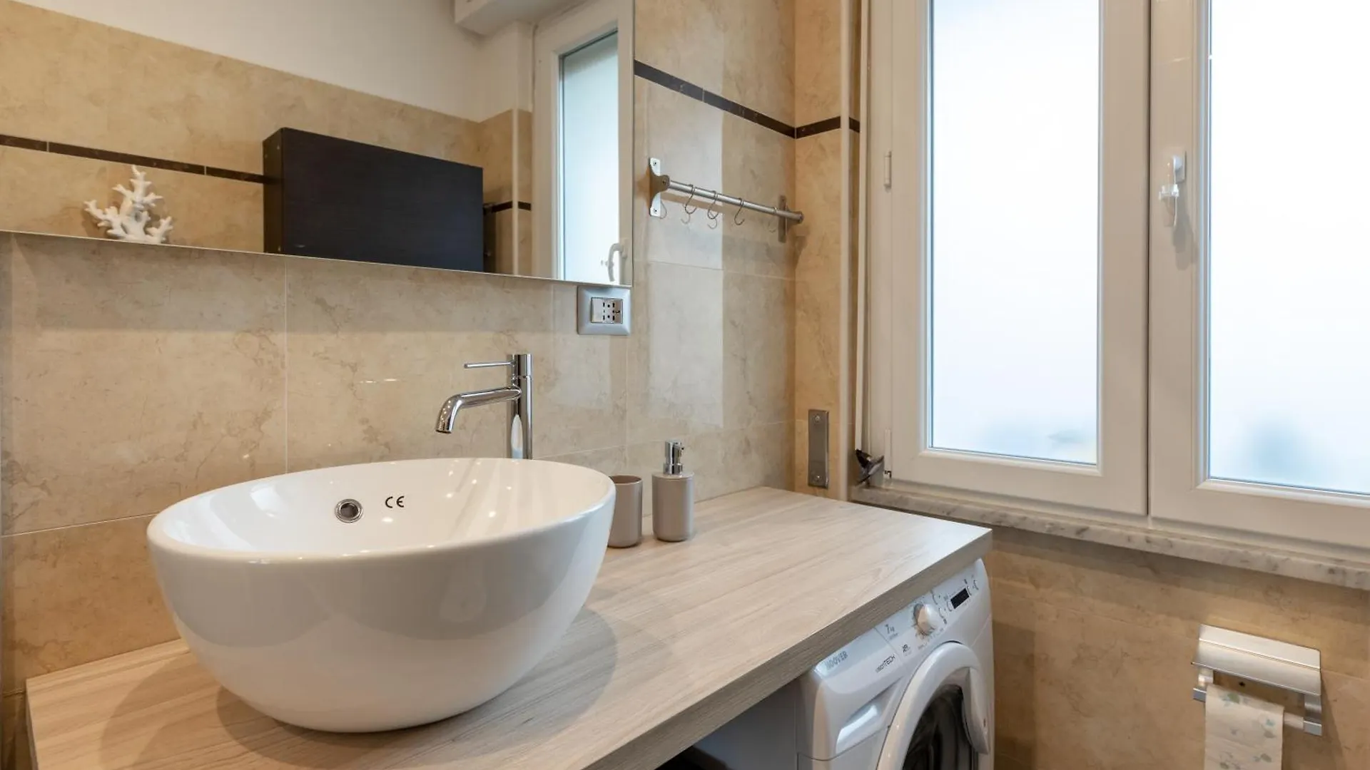 Joivy Cerisola Lovely Studios In Rapallo Apartment