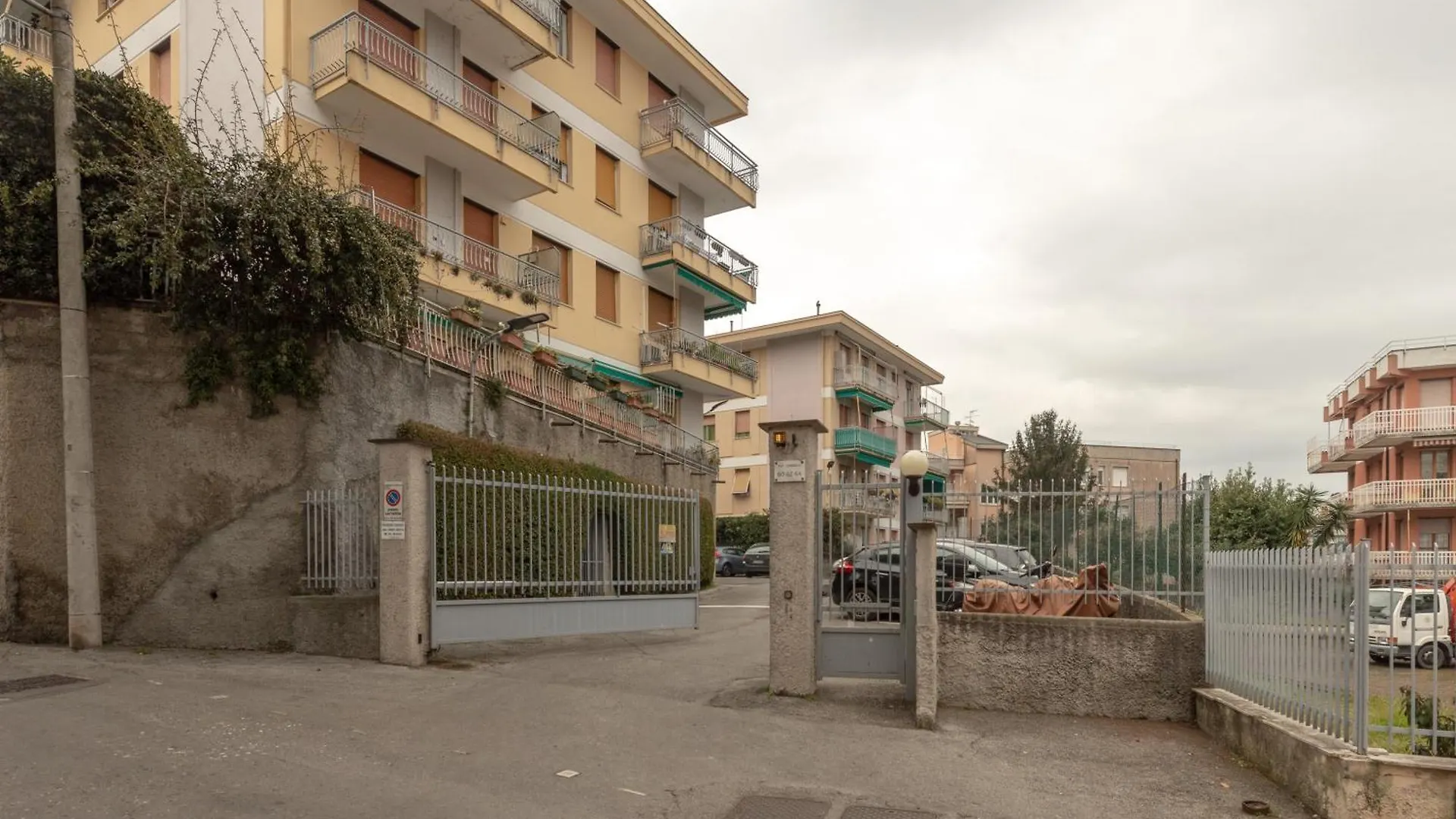 Joivy Cerisola Lovely Studios In Rapallo 0*,  Italy